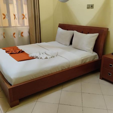 Hotel Kipepeo Найроби Экстерьер фото