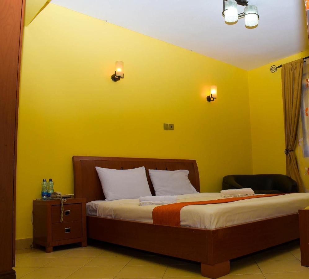 Hotel Kipepeo Найроби Экстерьер фото