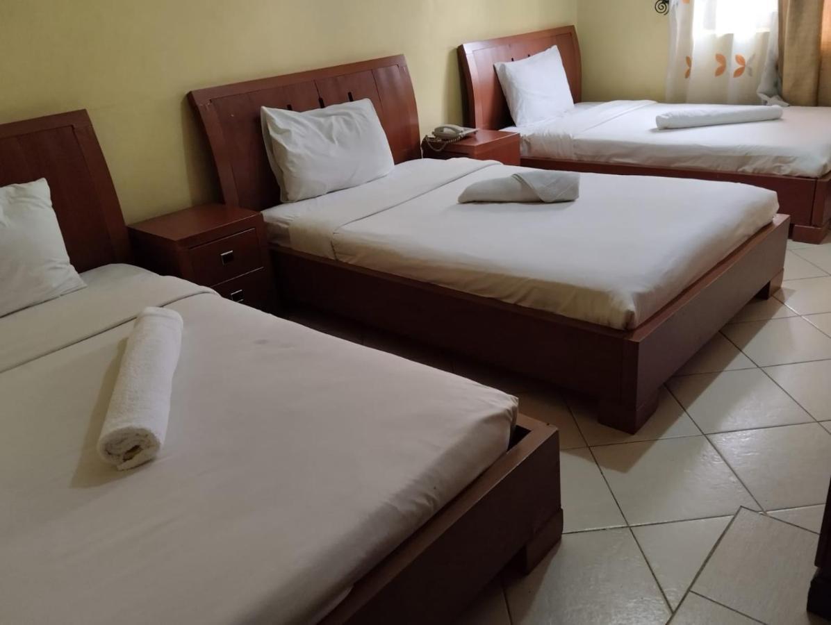 Hotel Kipepeo Найроби Экстерьер фото