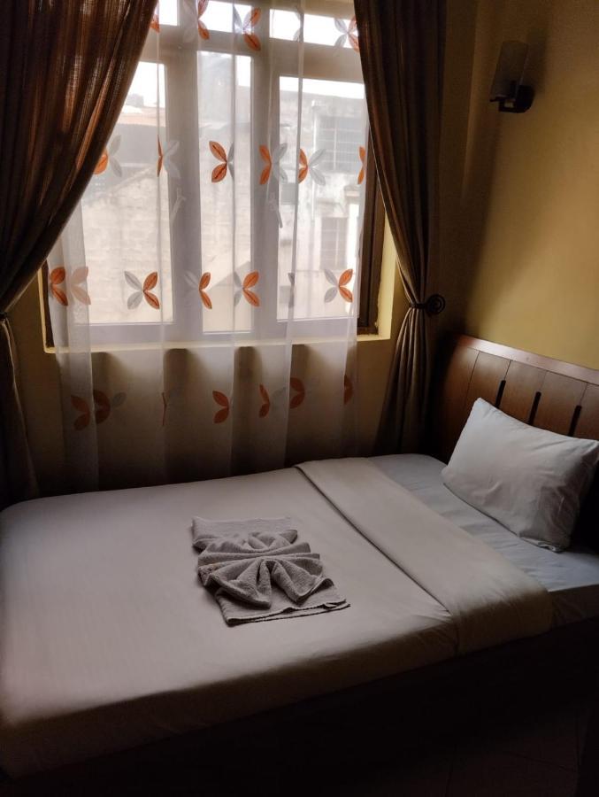Hotel Kipepeo Найроби Экстерьер фото
