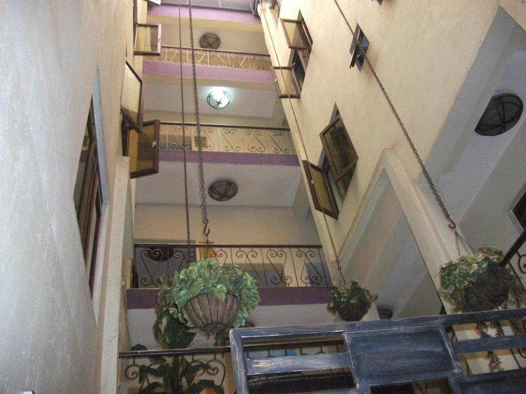 Hotel Kipepeo Найроби Экстерьер фото